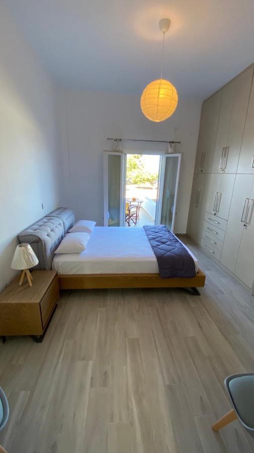 Ninemia Apartment Artemonas Екстериор снимка