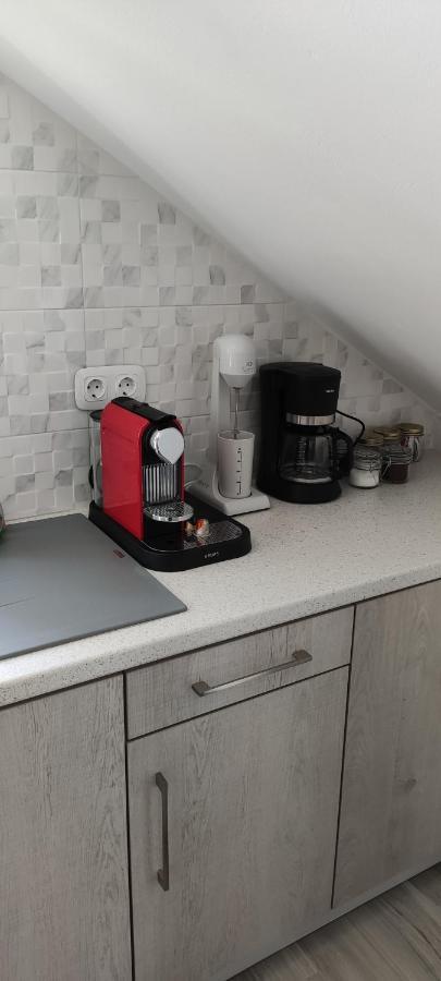 Ninemia Apartment Artemonas Екстериор снимка